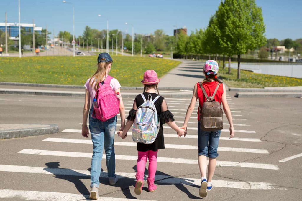 crossing-the-road-and-traffic-awareness